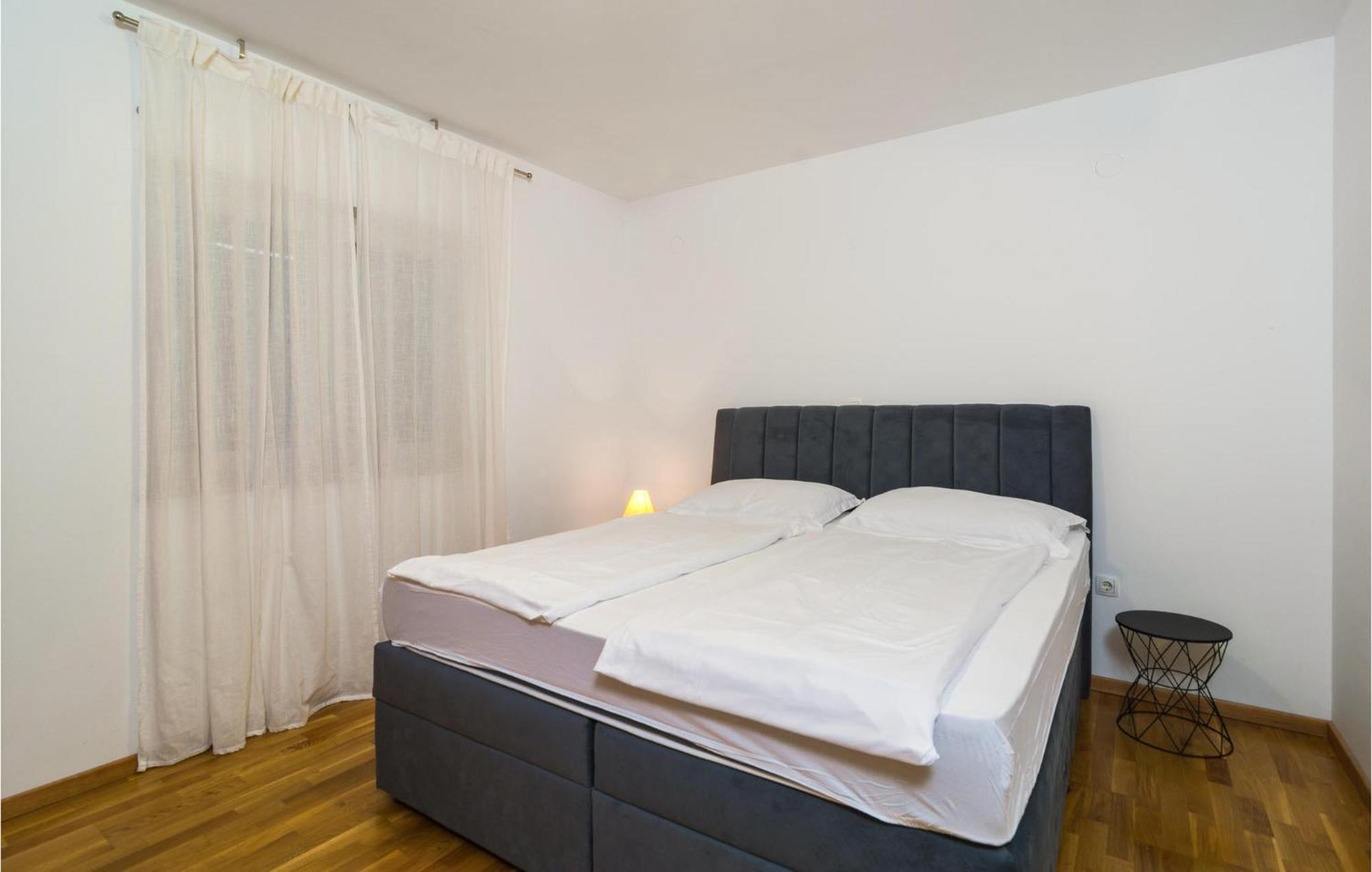 Holiday home Mala Lozna Postira Exterior foto